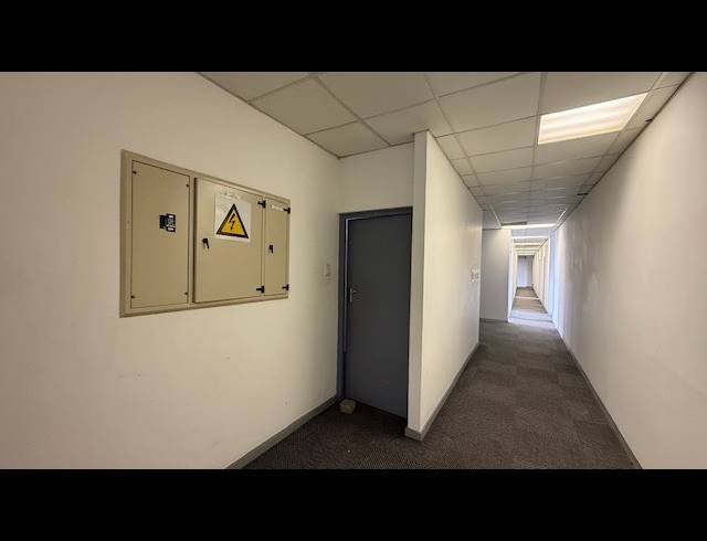 789M² OFFICE TO LET IN UMGENI BUSINESS PARK